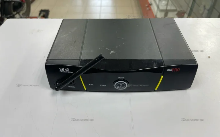 Радиосистема AKG SR40