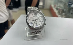 Купить Часы  Michael Kors MK-5555 б/у , в Копейск Цена:1500рублей