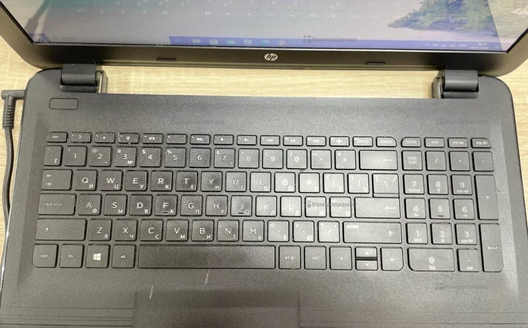Ноутбук  HP