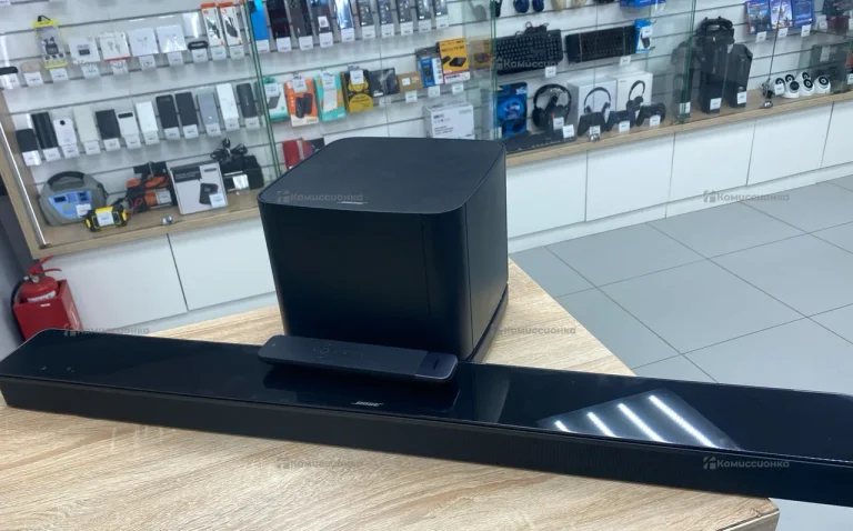 Набор соундбар  Bose 700 + саббуфер Bose 500