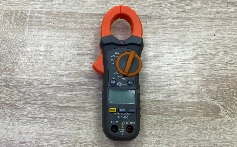 Клещи электроизмерительные Sonel cmp-400