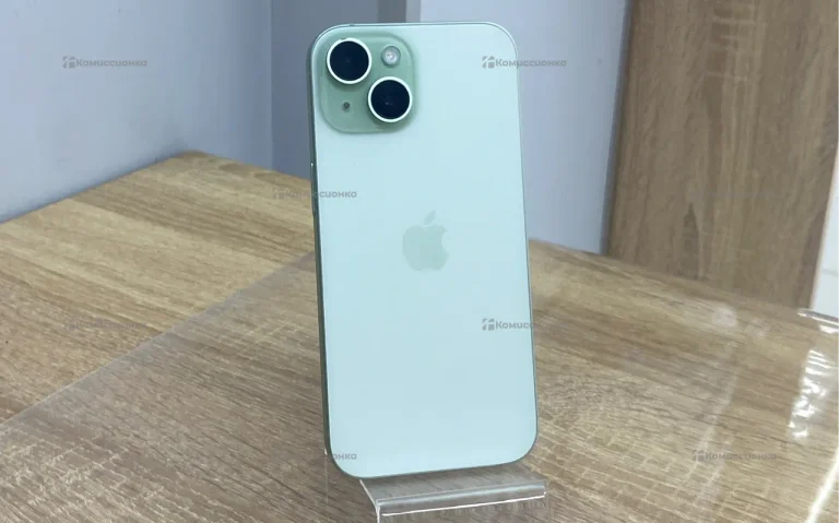 Apple iPhone 15 6/128 ГБ