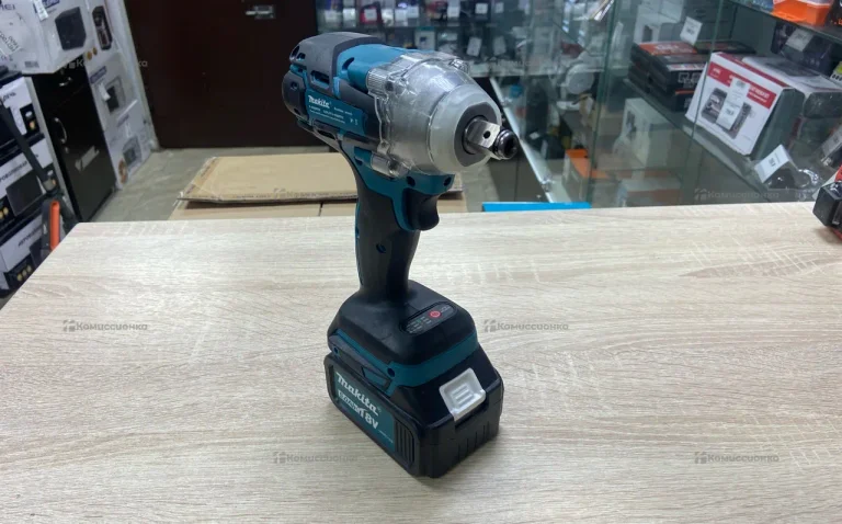 Гайковерт makita