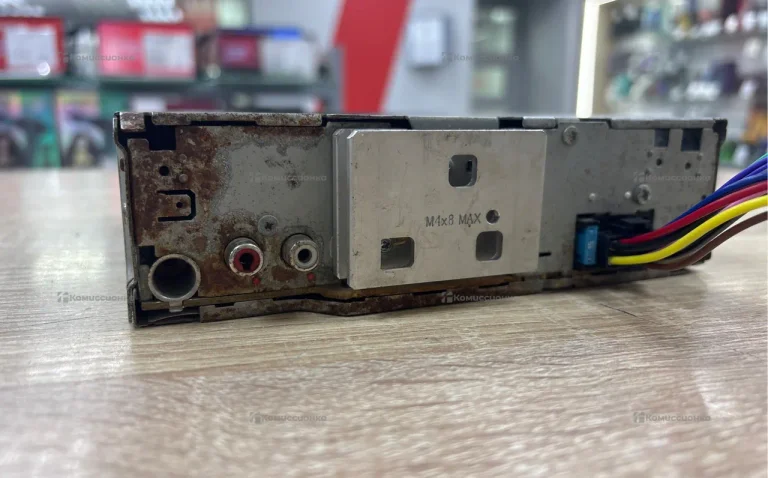 Автомагнитола  Jvc kd-x30