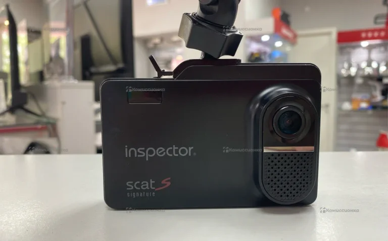 Видеорегистратор  inspector scat s