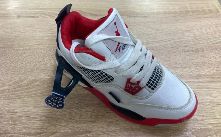 Кроссовки Jordan 36