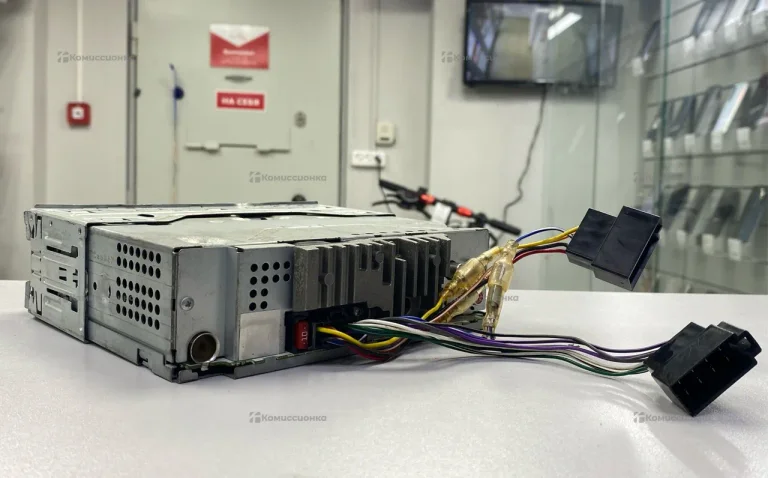 Автомагнитола  Pioneer DEX-X5700BT