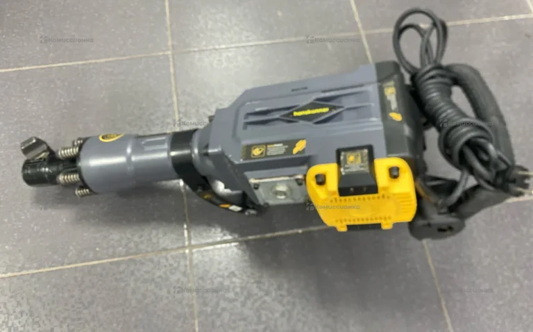 Отбойный молоток Hanskonner HRH2150VC