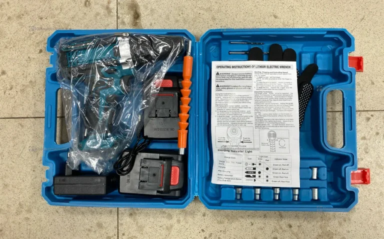 Шуруповерт Синий 12V