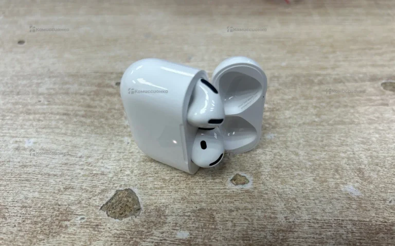 Наушники AirPods 4 без шумоподавления