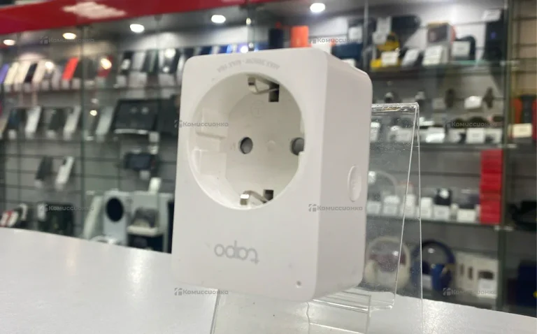 Умная розетка Tapo P110