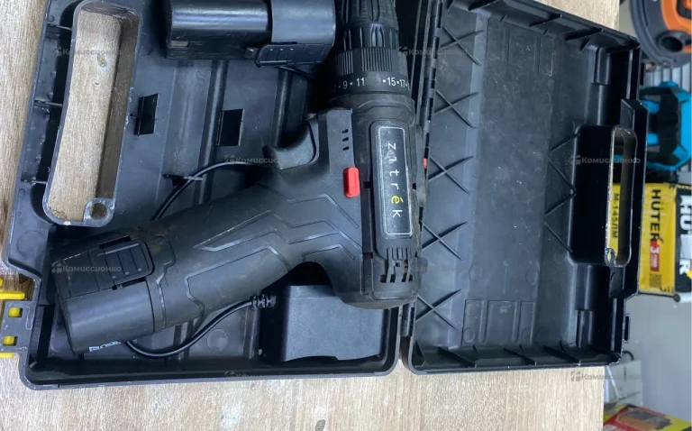 Шуруповерт ZIRTEK 12LI