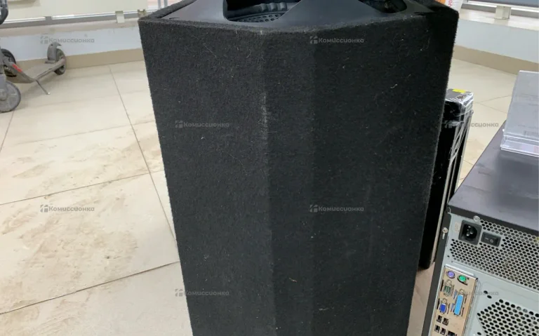 Сабвуфер  Sony Xplod 1350w