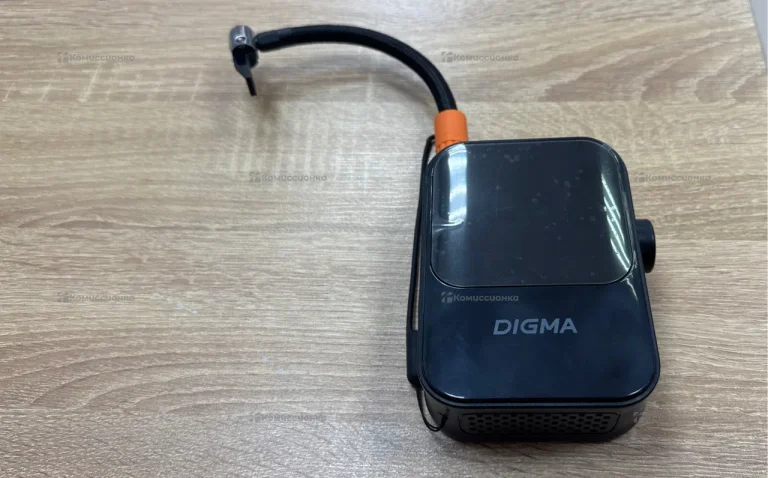 Автомобильный компрессор Digma QBK-120B