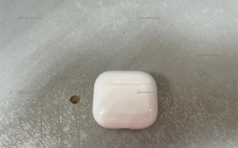 Наушники  AirPods 4