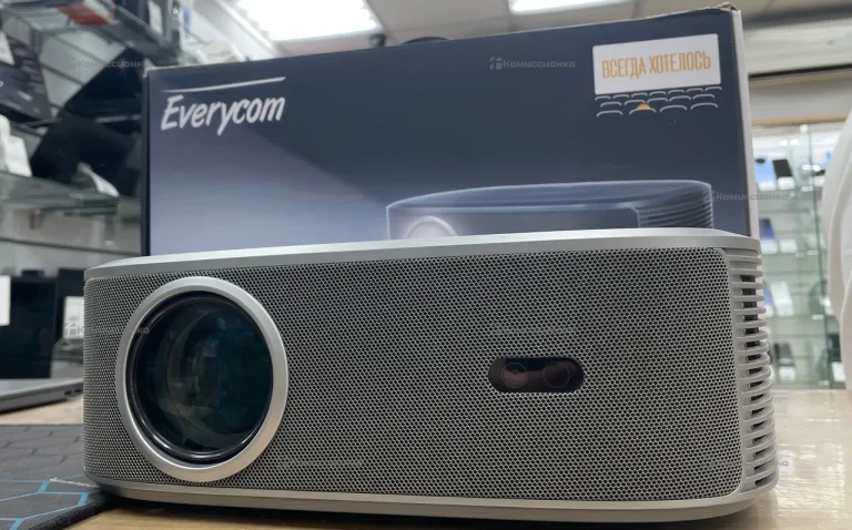 Проектор  everycom hq10w ru