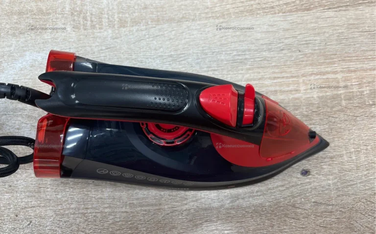 Утюг Rebmond Ri-c283