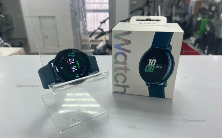 Часы смарт Samsung Galaxy Watch Active