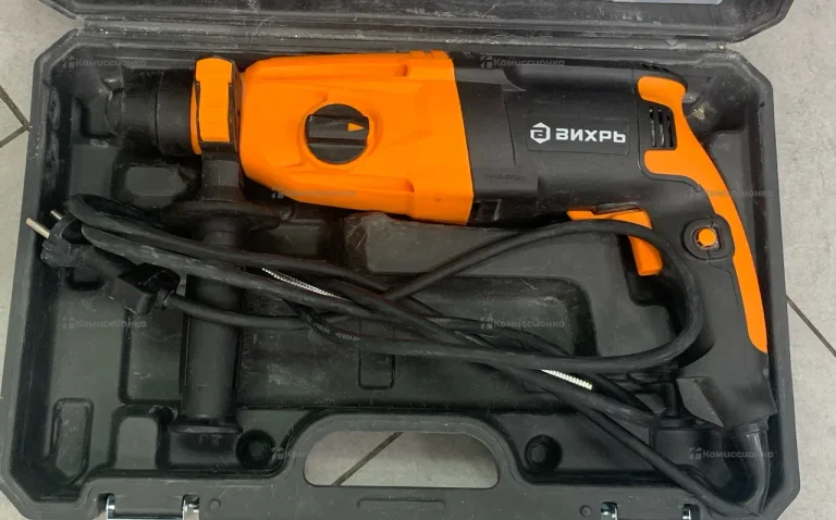 Перфоратор Вихрь П-800К