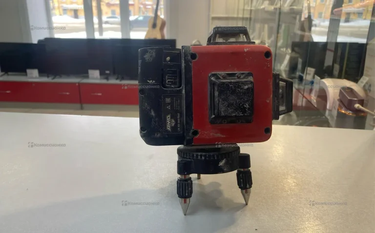 уровень лазерный amo 3d-360 в пакете