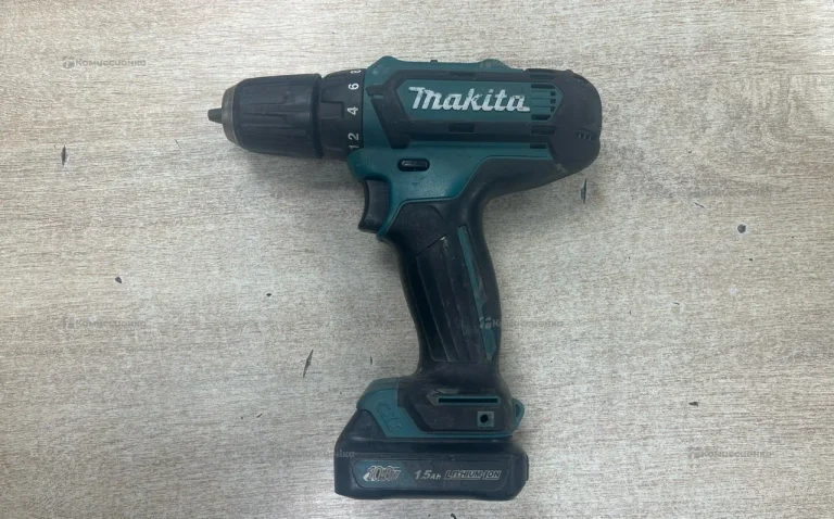 Шуруповерт Makita DF331D