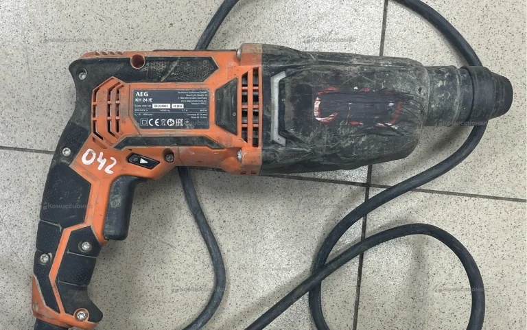 Перфоратор AEG KH 24 IE