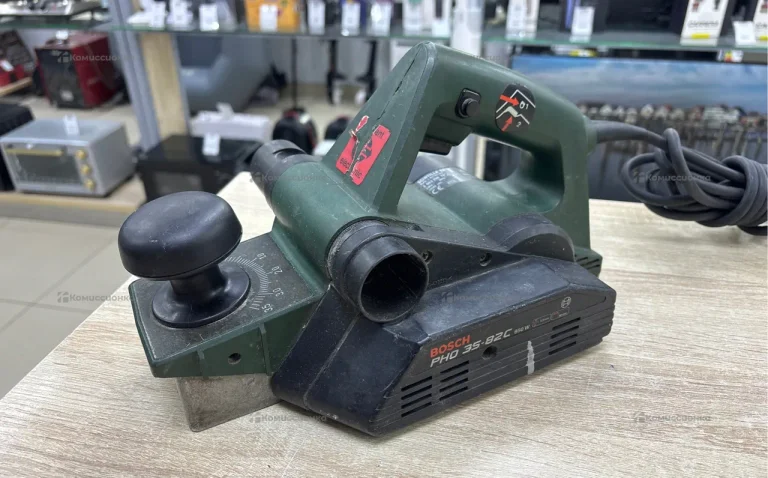 Электрорубанок Bosch Pho 35-82c