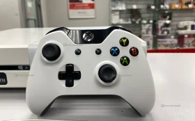 Купить Приставка xbox. one Console 512 б/у , в Екатеринбург Цена:6990рублей