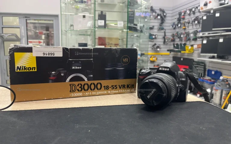 Фотоаппарат  Nikon D3000