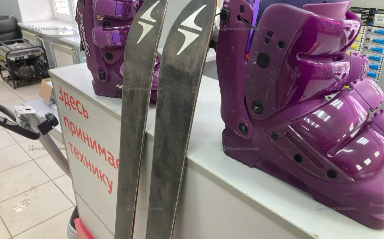 Комплект горнолыжный лыжи+ботинки женский BLIZZAR