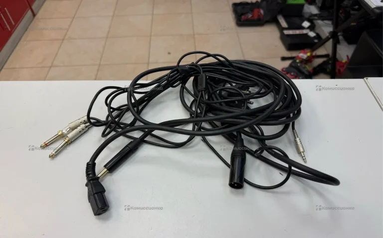 Микшерный пульт Mackie ProFX8