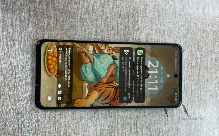 Realme 13 12/256 ГБ