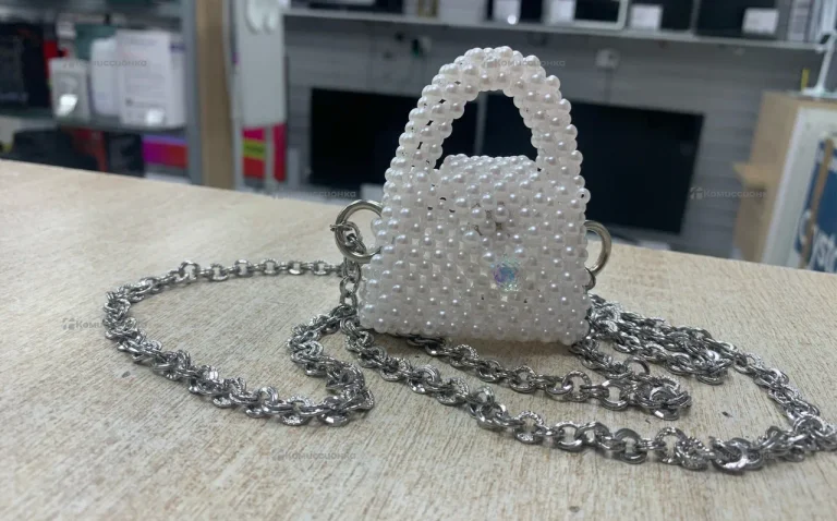 Сумка белая