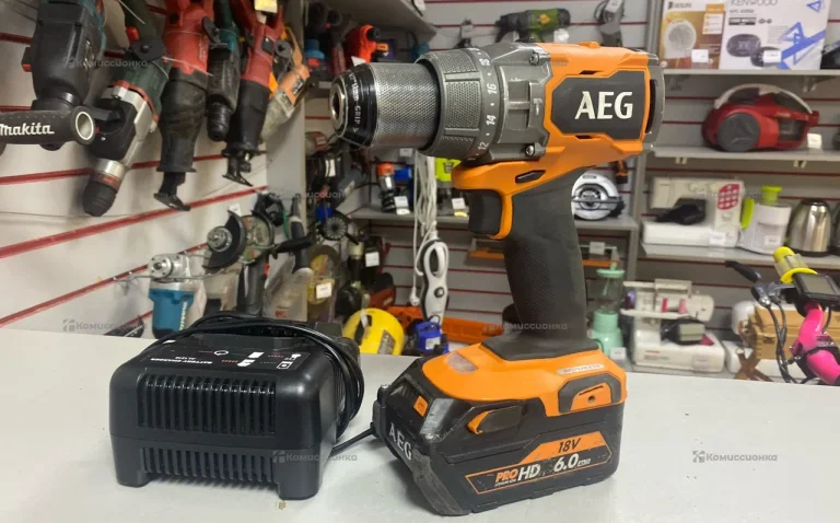 Шуруповерт AEG BSB18BL2