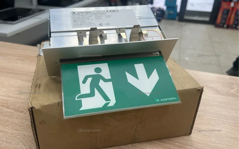 Zumtobel Artsign 75 P MRC E1D