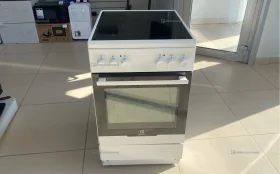 Купить Электрическая плита  Electrolux ekc95010mw б/у , в Тольятти Цена:7990рублей