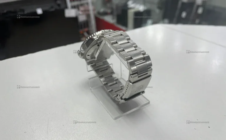 Часы  Steeldive