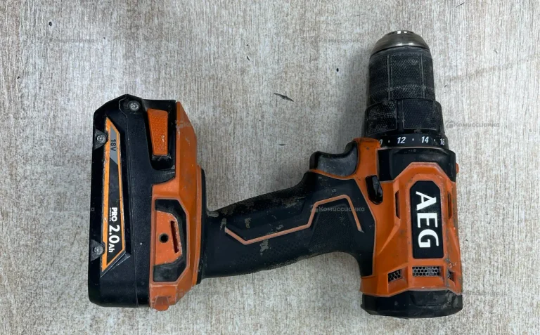 Шуруповерт AEG BS18G4