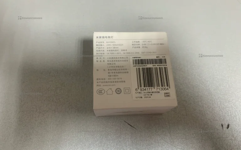 Ночник Xiaomi Mijia Plug-in Night Light (MJYD04YL)  белый