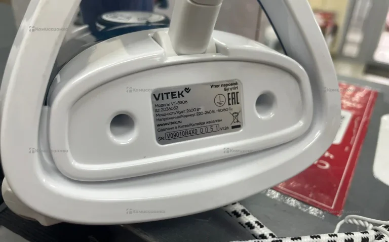 Утюг паровой VITEK VT-8306