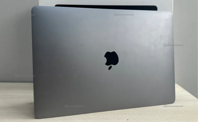 MacBook Pro 13 2020 M1 16/256