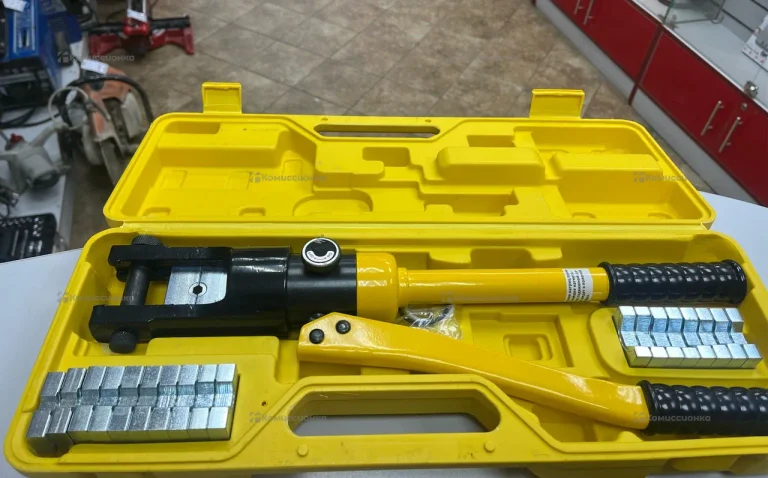 Гидравлический пресс NHT-Pg01-240