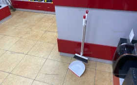 Купить Набор для уборки Xiaomi YIJIE Broom Dustpan Combination щетка с совком YZ-03 (белый) б/у , в Пермь Цена:790рублей