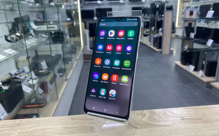 Samsung Galaxy A10 3/32 ГБ
