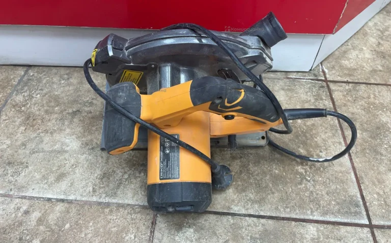 Дисковая пила Deko DKCS1900 Laser