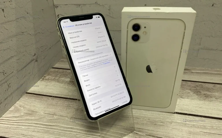 Apple iPhone 11 4/64 ГБ