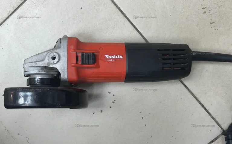 УШМ Makita M9508