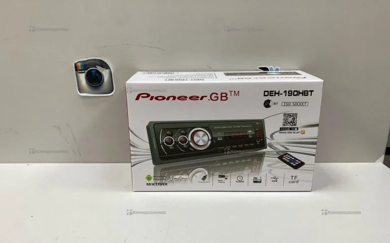 Автомагнитола PIONEER DEN-190HBT