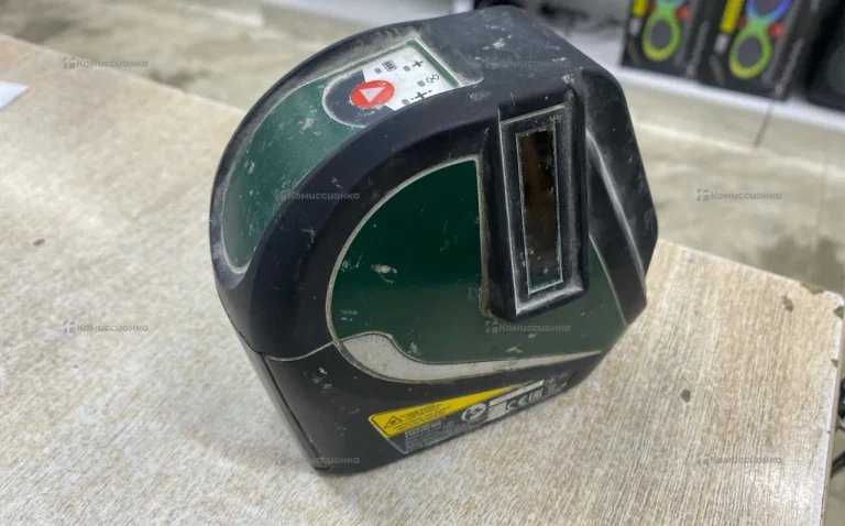 Нивелир Bosch universal level 3