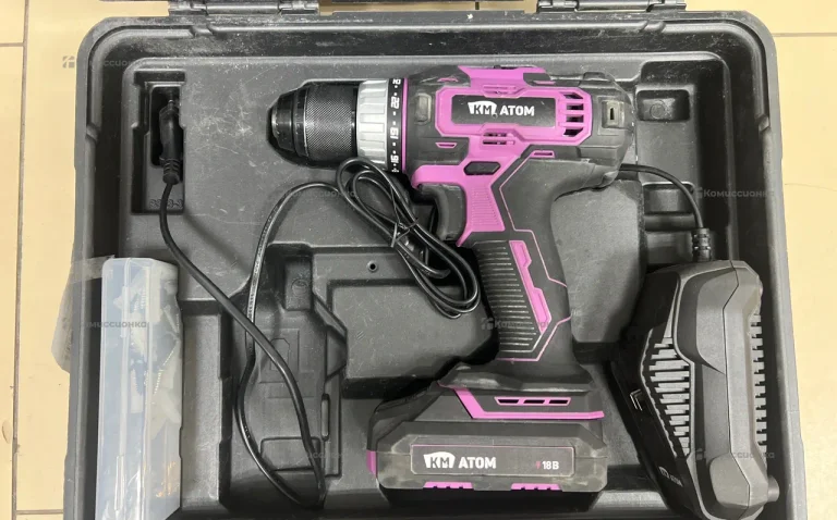 Шуруповерт КМ CD-181/3 KIT